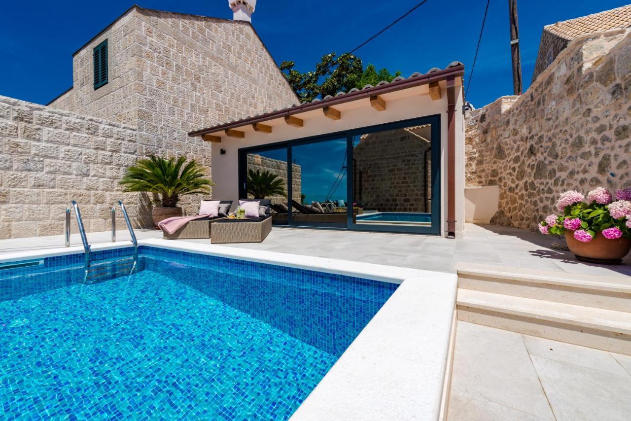 Villa Luigi With A Pool Cavtat Exterior foto